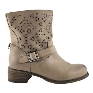 RUD by Rudsak Women's Leather Laser Cut Floral Short Boot Beige Taupe Pull On 37